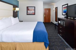Holiday Inn Express Hotel & Suites Bessemer