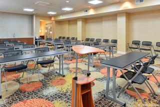 Holiday Inn Express Hotel & Suites Bessemer