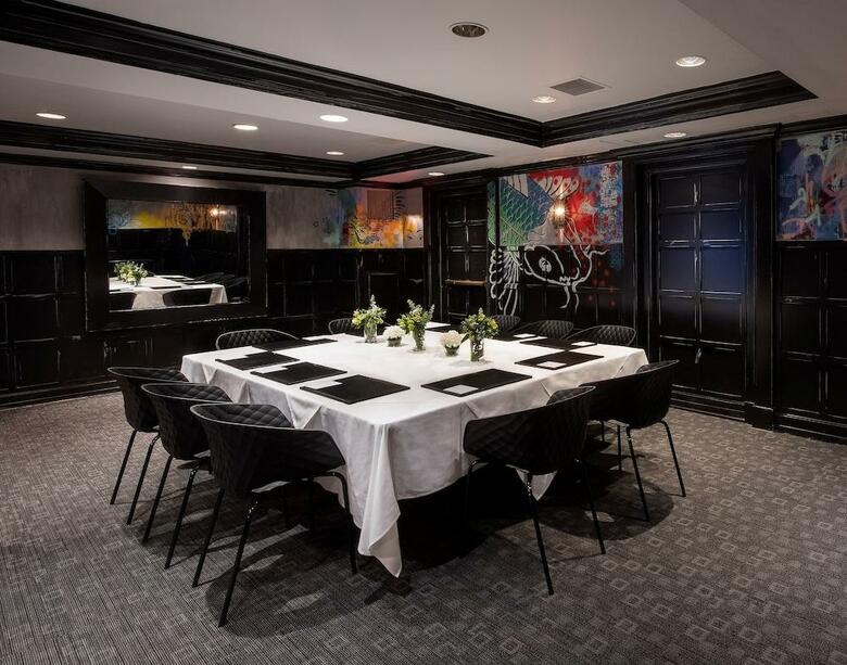 The Eliot Hotel