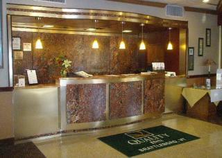 Hotel Quality Inn & Conference Center