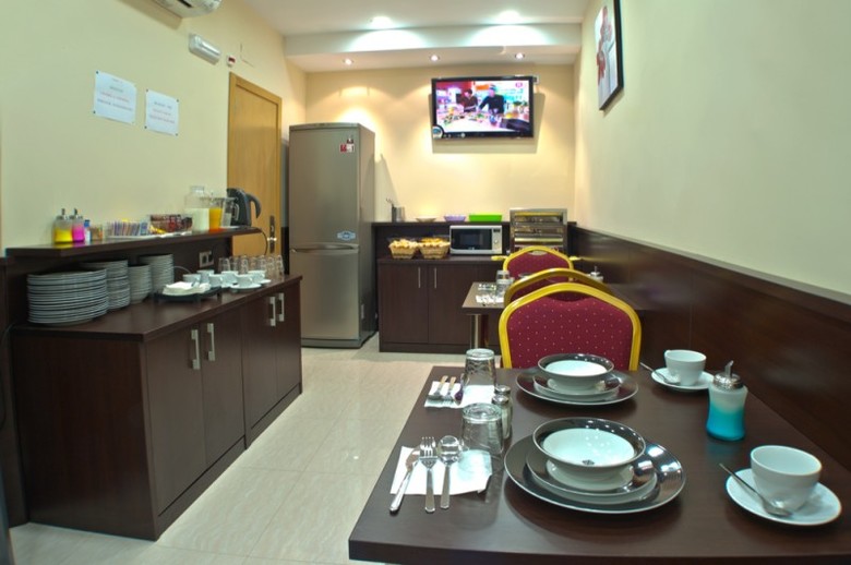 Hostal Flores