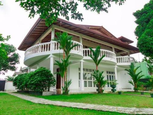 Hotel Tranquil Villa