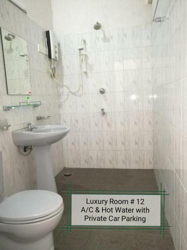 Hostal Thilini Tour Inn