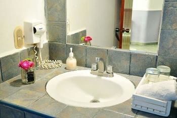 Hotel Quinto Sol