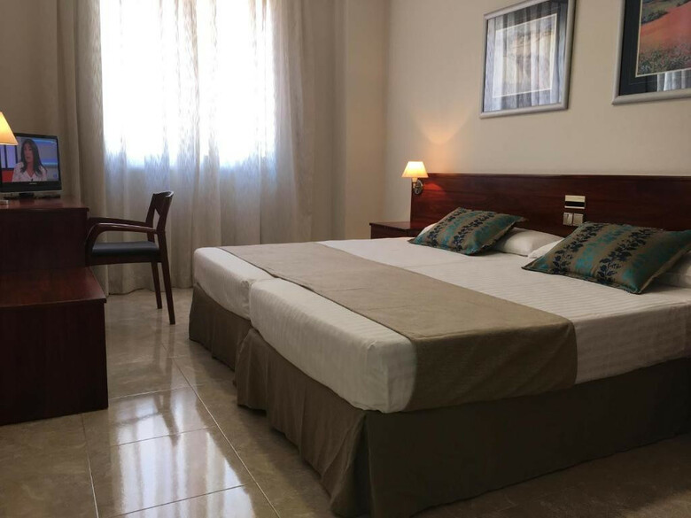 Hotel Checkin Valencia Ciscar