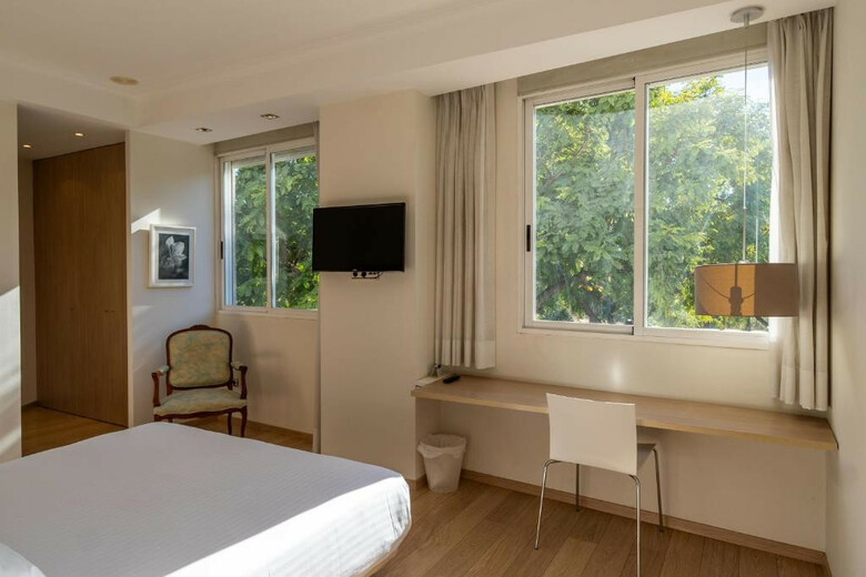 Hotel Checkin Valencia Ciscar