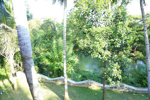 Posada Hotel River Edge