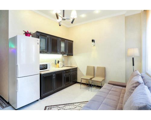 Apart-hotel Lenina 57