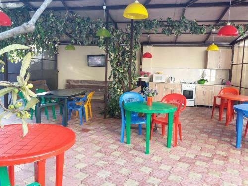 Hostal Al Porto Near The Sea