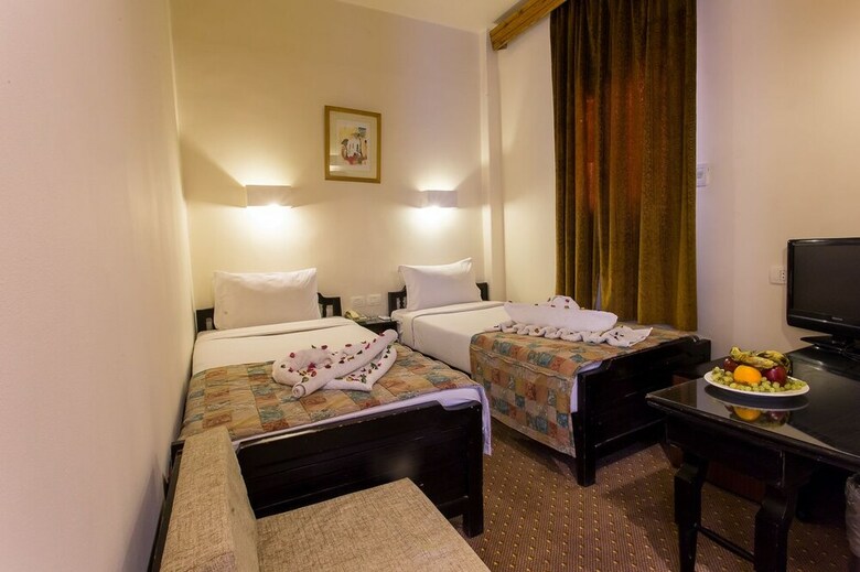 Hapi Hotel
