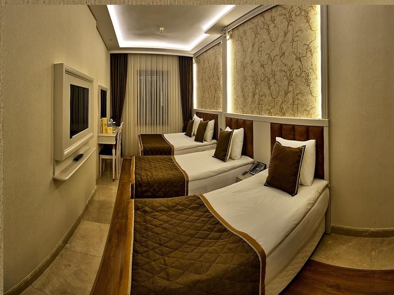 Samir Deluxe Hotel