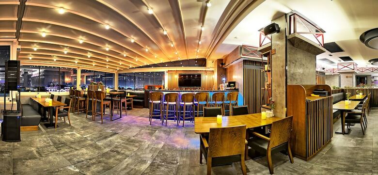 Samir Deluxe Hotel