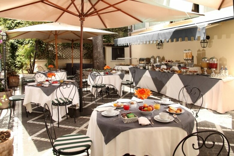 Hotel Degli Aranci