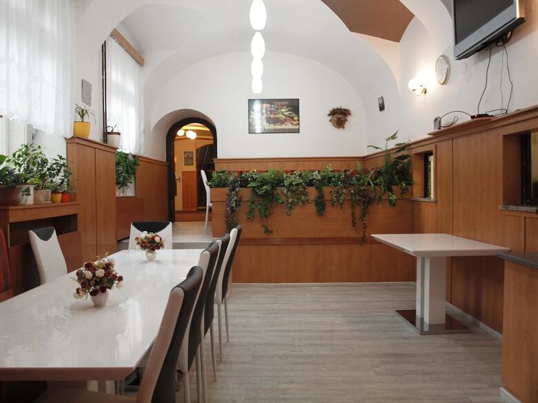 Hotel Penzion Domov Mladeze Jana