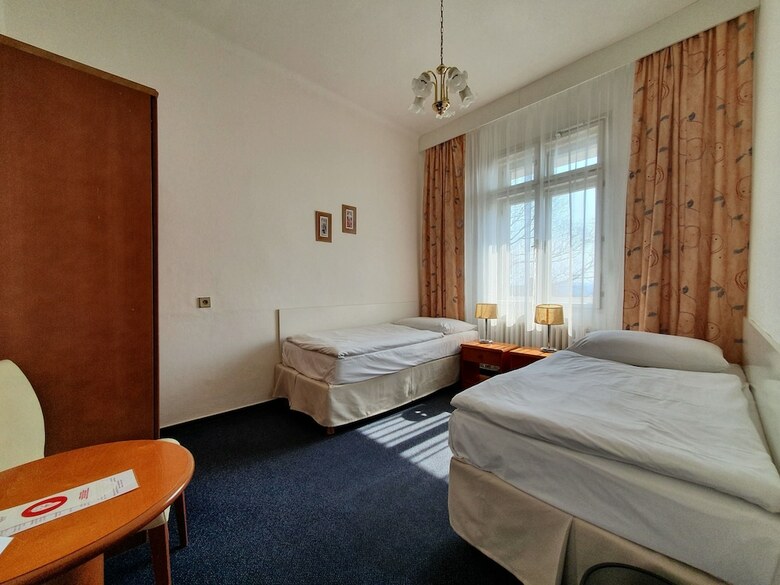 Hotel Penzion Domov Mladeze Jana