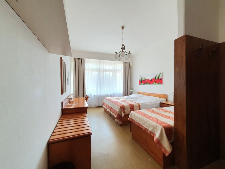 Hotel Penzion Domov Mladeze Jana