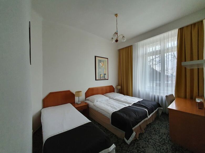 Hotel Penzion Domov Mladeze Jana