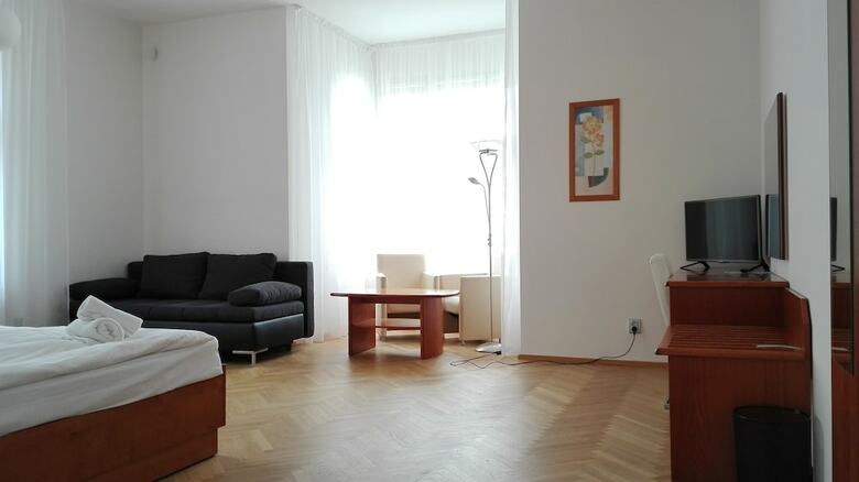 Hotel Penzion Domov Mladeze Jana