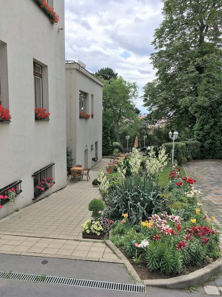Hotel Penzion Domov Mladeze Jana