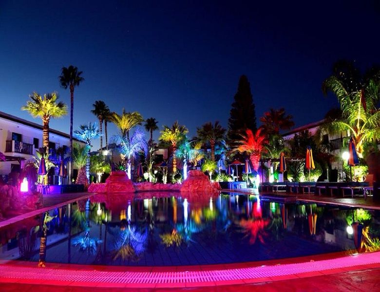 Loutsiana Hotel Apt`s