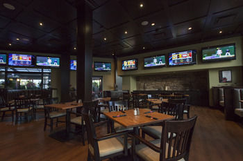 Hotel Holiday Inn Vancouver Airport