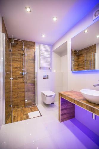 Adonis Apartaments
