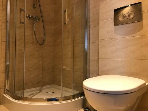 Albergue Loft Car Factory