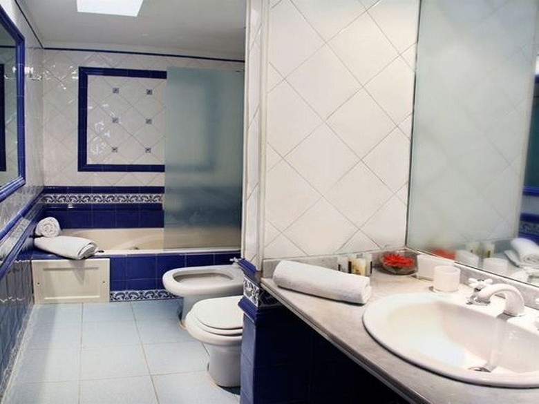 Hotel Nina Suites