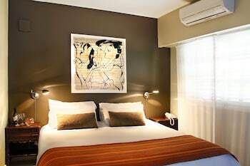 Hotel Nina Suites