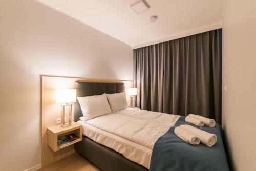 Q17 Apartments