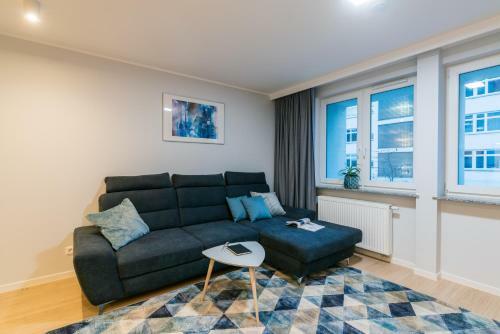 Q17 Apartments