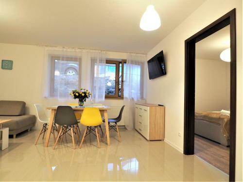 Vip Apartamenty Folk Residence