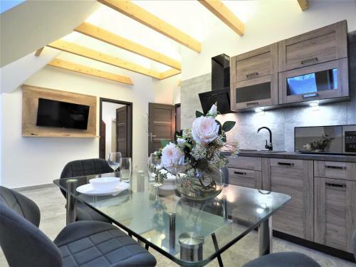 Vip Apartamenty Folk Residence