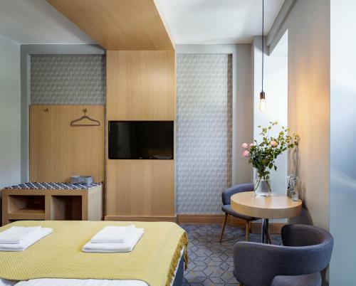 Hostal Kamieniec 27 Bed & Breakfast