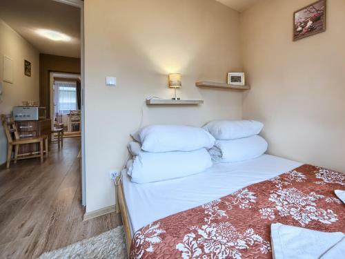 Cream Apartment Visitzakopane