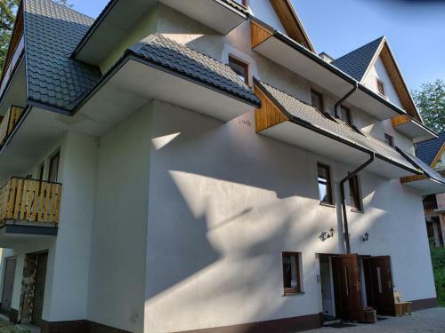 Cream Apartment Visitzakopane