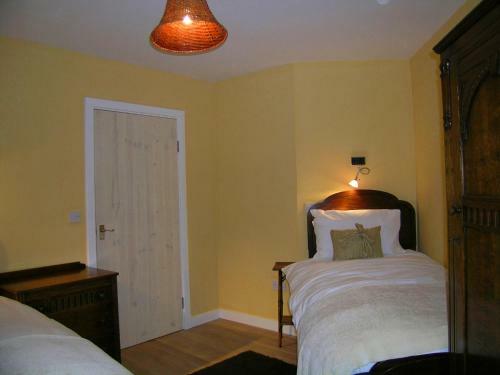 Alston Art Apartments