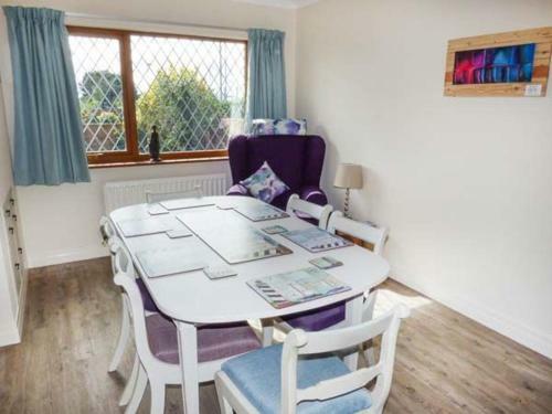 Bisley Bungalow