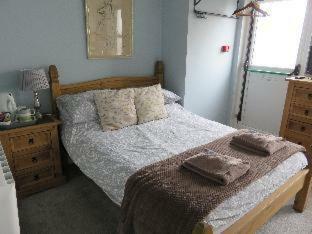 Hostal Marine View Guest House