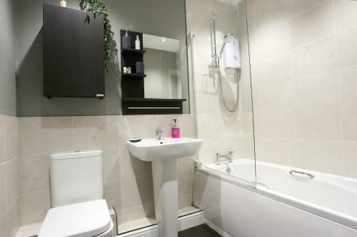 Monkbridge Mews Apartment