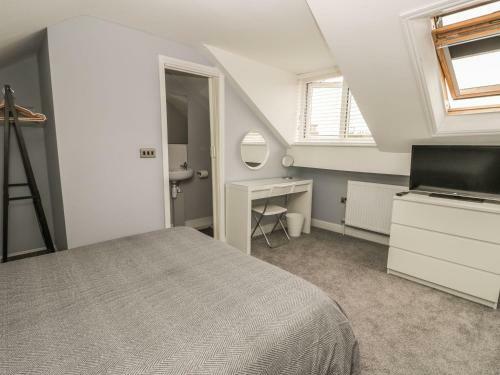 4 Fishburn Road, Whitby
