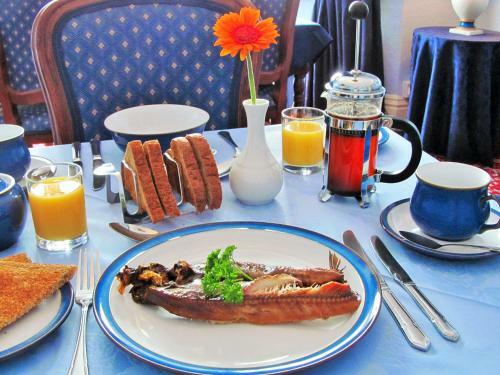 Hostal Whitehaven Guest House
