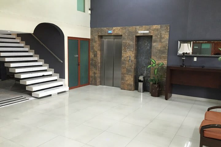 Oriente Hotel And Suites