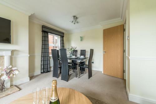 Hampden Apartments - The Meghan