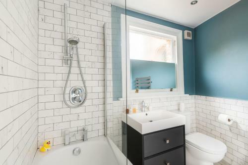 Apartamento Stylish Home Overlooking Twickenham Green