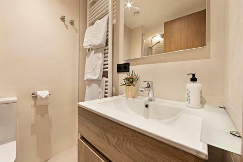Apartamento Col�n 27