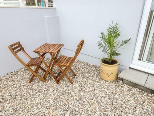 11 Penally Heights, Tenby