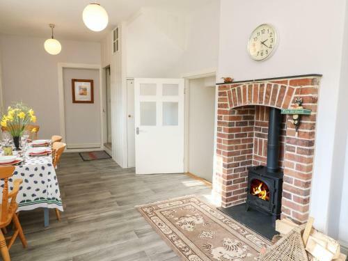 Tick Tock Cottage, Sturminster Newton