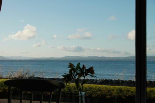 Bed & Breakfast Caledonian House