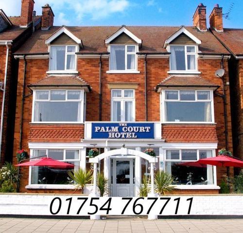 Hostal Palm Court